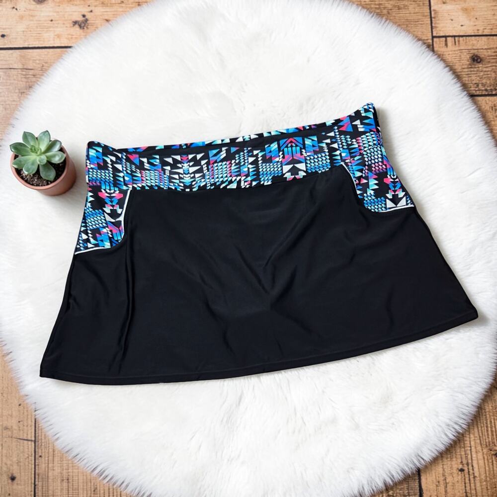 Women's Swim Skirt With Attached Bottoms Swimsuit With Pockets M/L